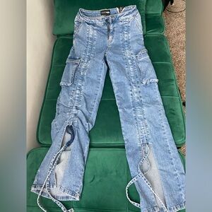 Scrunch leg hem cargo jeans